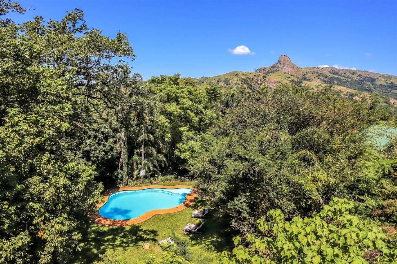 Mantenga Lodge Езулвини Екстериор снимка