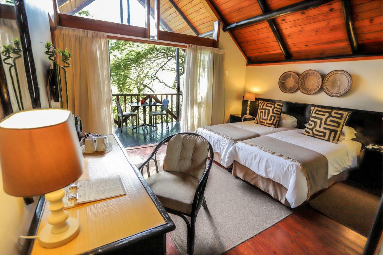 Mantenga Lodge Езулвини Екстериор снимка