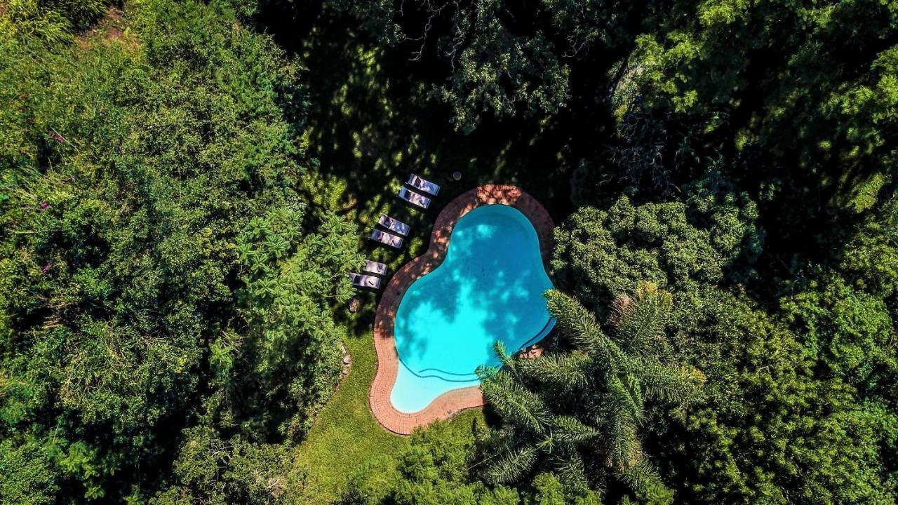 Mantenga Lodge Езулвини Екстериор снимка